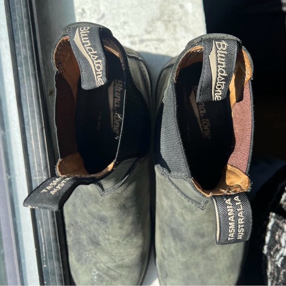 Blundstone Olive Green Men’s Chukka Boots